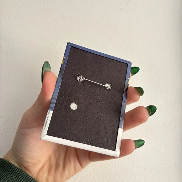 Vintage Cinderella 2 Movie Promo Pin Brooch Button Disney Y2K Blue Walmart - Picture 5 of 6